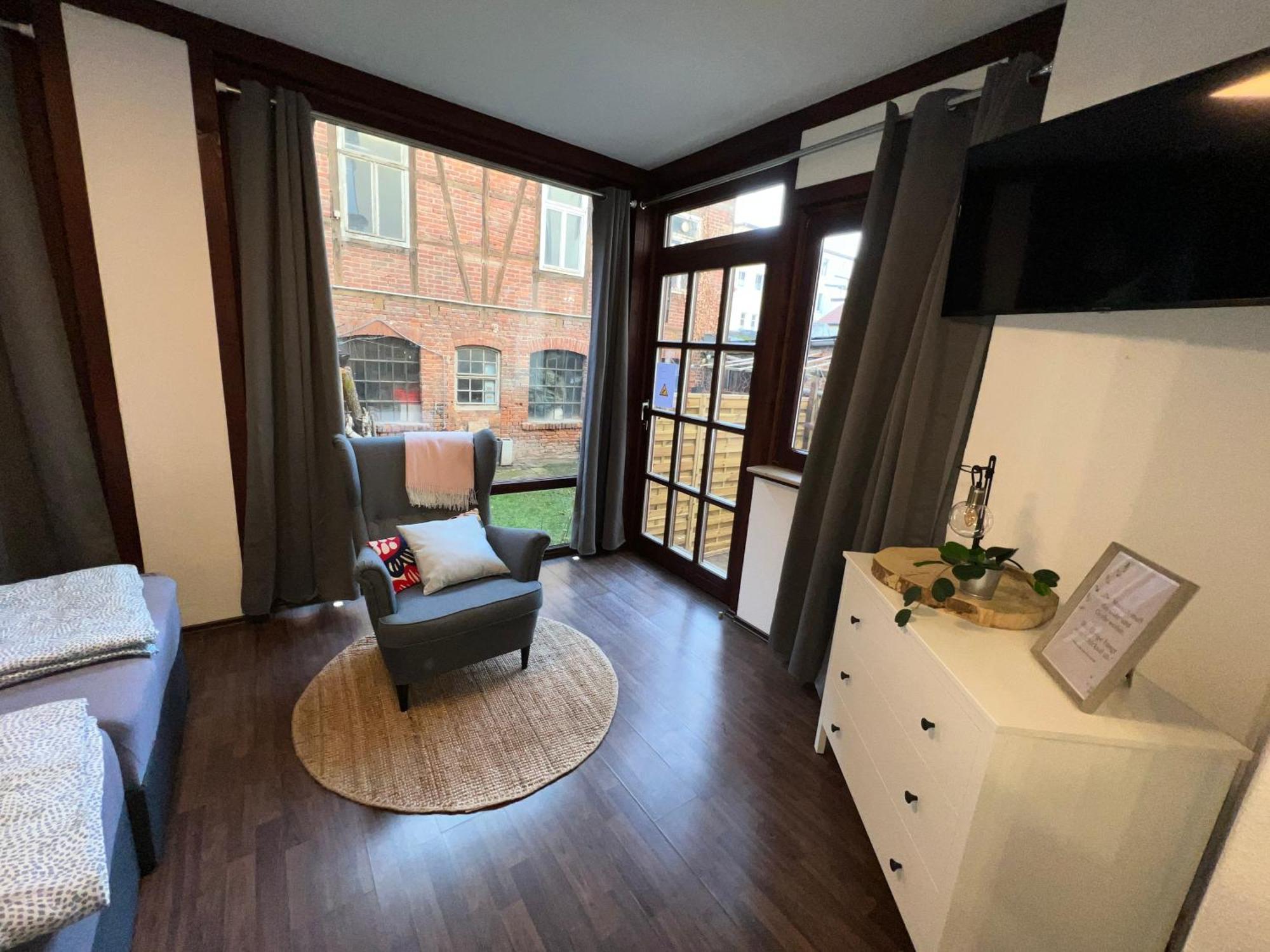 Apartment Humboldt 3 Schlafzimmer,Wifi, Netflix Parken, Terrasse, Klimatisiert, Naehe Zentrum Γιένα Εξωτερικό φωτογραφία